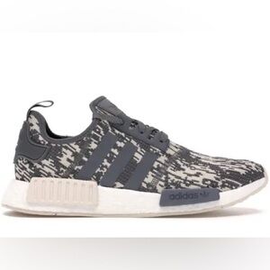 Adidas NMD XRI Glitch Camo Grey  Size 6
